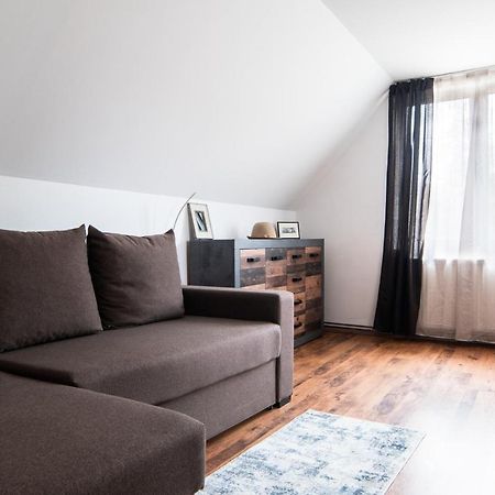 Imado Vendeghaz Daire Cernat Dış mekan fotoğraf
