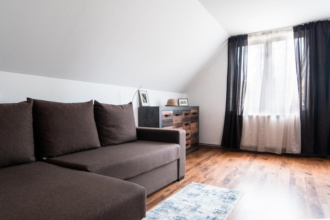 Imado Vendeghaz Daire Cernat Dış mekan fotoğraf