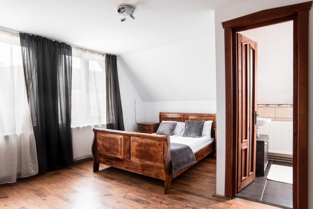 Imado Vendeghaz Daire Cernat Dış mekan fotoğraf